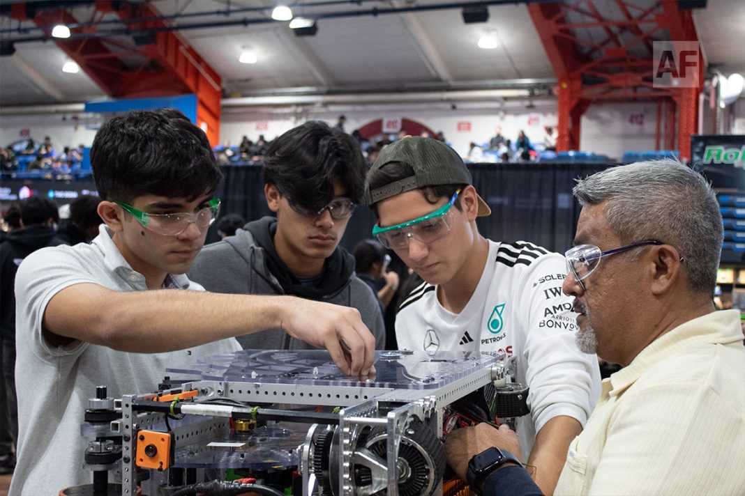 robotica-prepa-tec-colima-06