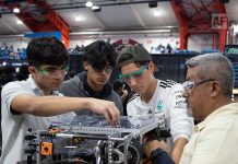 Equipo de Prepa Tec Colima es reconocido en torneo internacional de robótica en Estados Unidos