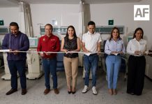 Indira Vizcaíno inaugura Sala de Hemodiálisis en el Hospital de Tecomán, tras 18 años de solicitud