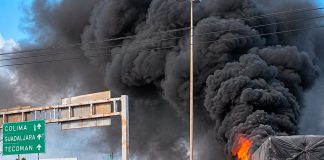 COMUNICADO Operativo en proceso en Tecomán, con saldo preliminar de un delincuente abatido, dos agentes heridos e incendios ya atendidos