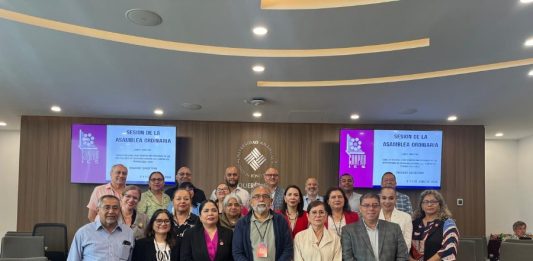Analizan universidades retos de las bibliotecas ante la IA y la transformación digital