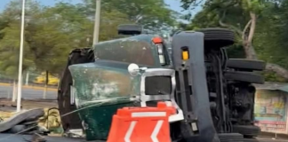 Se registró volcadura de tráiler en autopista Tecomán a Colima