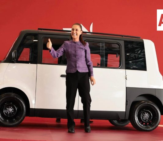 Claudia Sheinbaum Pardo, presentó de Olinia 1, primer vehículo eléctrico mexicano