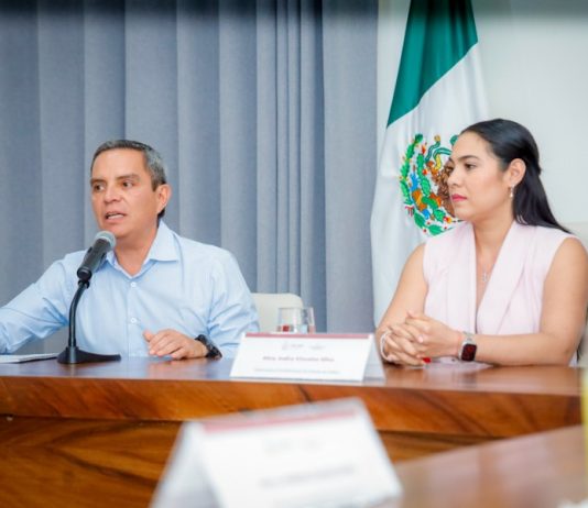 Firman convenio para llevar arte, cultura y educación a centros penitenciarios de Colima