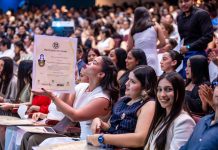 Entrega UdeC 200 títulos y grados académicos, desde prepa hasta el posgrado