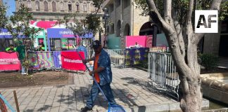 Gobierno de Guadalajara instala islas de acopio de basura ante partidos de FIFA y Concierto de Alejandro Fernandez.
