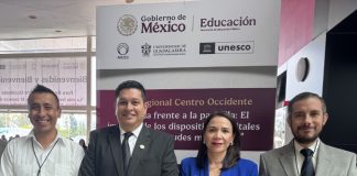 Participa UdeC en foro regional sobre el impacto de las pantallas en jóvenes