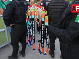 Policía de Zapopan detiene a 10 personas en operativo en el Estadio Guadalajara