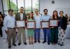 Reciben Premio Estatal de Periodismo tres trabajadores universitarios y una alumna