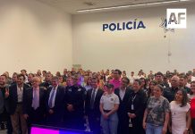 Gobierno de Zapopan graduó a 200 policías en el idioma inglés para atención de turistas en el mundial