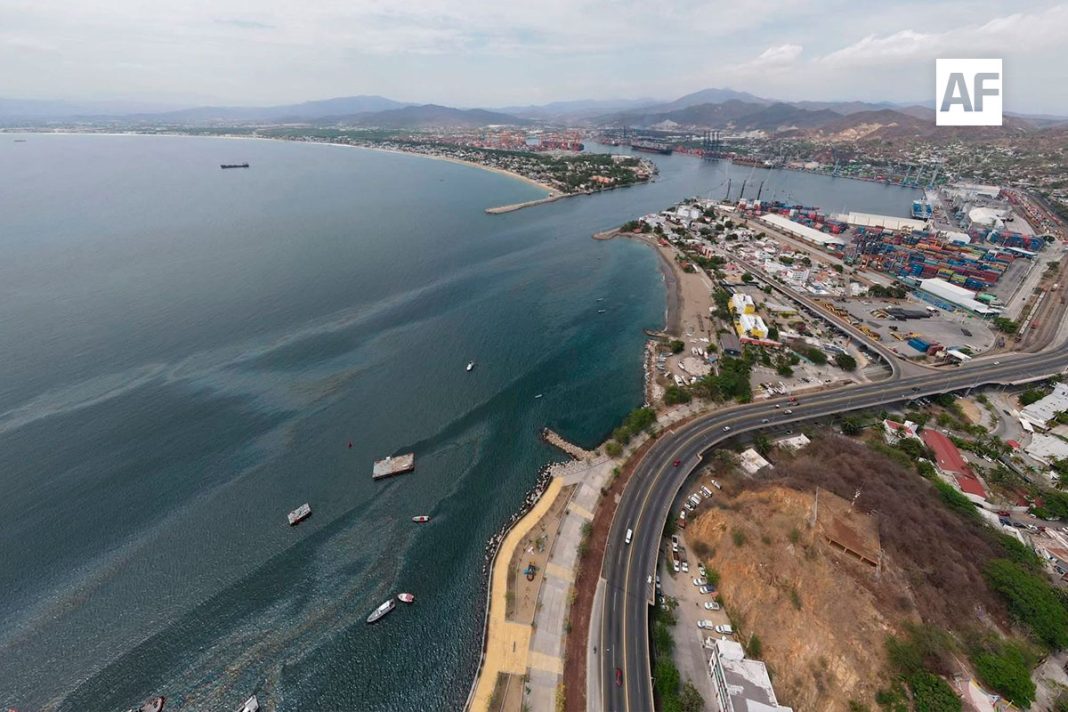 bahia-manzanillo-contaminada-hidrocarburo-02