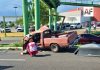 Muere un hombre tras chocar su camioneta contra puente peatonal frente a Plaza Zentralia