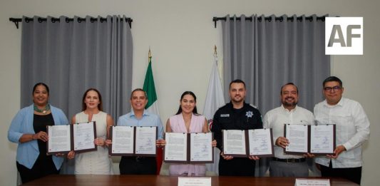 Educación y Cultura transforman vidas; Indira signó convenio entre SSPC y UdeC para mejorar procesos de reinserción social