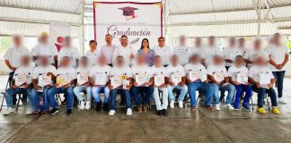IEEA entrega 22 certificados de educación básica en el Cereso Varonil Colima