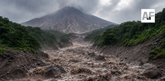 CUEV exhorta a evitar permanecer en barrancas del Volcán de Colima durante la temporada de lluvias
