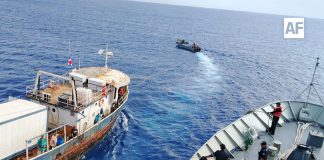 Tras 12 días sin contacto, Marina rescata embarcación desaparecida en el Caribe; tripulantes fueron hallados con vida