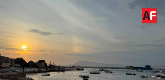 Reabren el puerto de Manzanillo tras casi 36 horas de cierre por condiciones meteorológicas