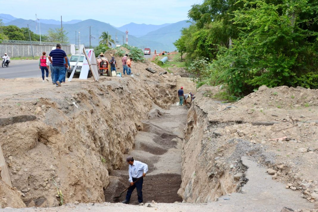 reparacion colector pluvial villa-mina 03