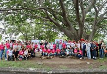 Encabezan Tey y Vidalia reforestación en Libramiento Gob. Griselda Álvarez