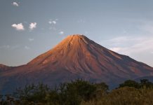 Volcán de Colima se mantiene en calma y con baja actividad: UEPC