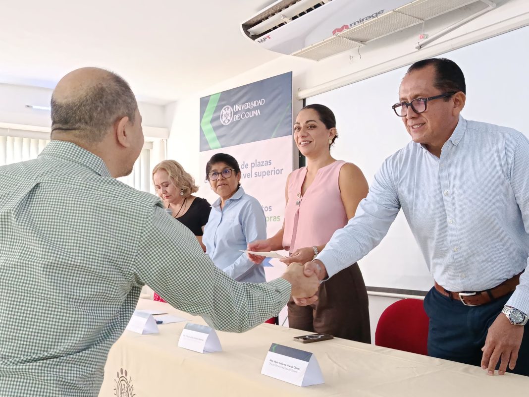 Conforman Comité para Concurso de Plazas de PTC en la UdeC_a