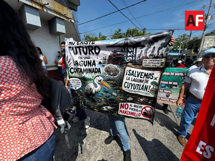 Protesta en Colima contra el nuevo puerto de Manzanillo en la Laguna de Cuyutlán12