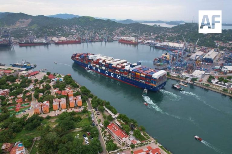 Consigue puerto de Manzanillo récord histórico: supera los 2 millones ...