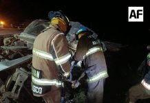 Hombre muere tras chocar contra camión descompuesto en Tamazula de Gordiano