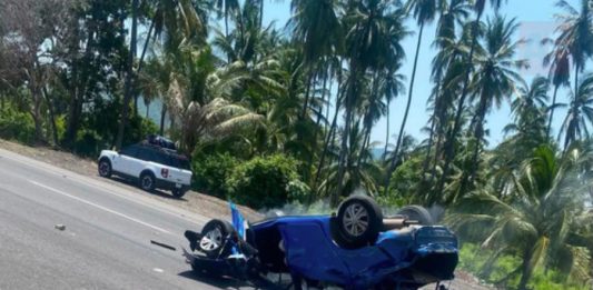 Una persona muere y tres más resultan lesionadas en accidente sobre la carretera Tecomán–Manzanillo