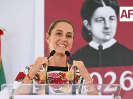“Las mujeres somos el alma de la nación”: Sheinbaum entrega tarjetas de Pensión Mujeres Bienestar en Michoacán