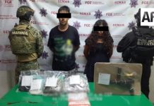 Detienen a dos personas con más de 2 mil 600 dosis de metanfetamina en Manzanillo