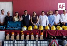 Gobernadora de Colima entregó nuevos vehículos, equipo de protección y herramientas especializadas a la Unidad Estatal de Protección Civil