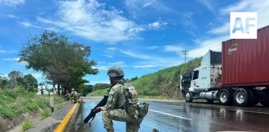 Realizan simulacros de respuesta rápida en accesos carreteros al estado de Colima