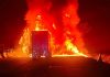 Accidente entre tractocamiones provoca incendio y mantiene parcialmente cerrada la autopista Tecomán–Colima