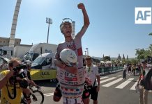 Isaac del Toro hace historia: gana la etapa 2 del Tour de Francia