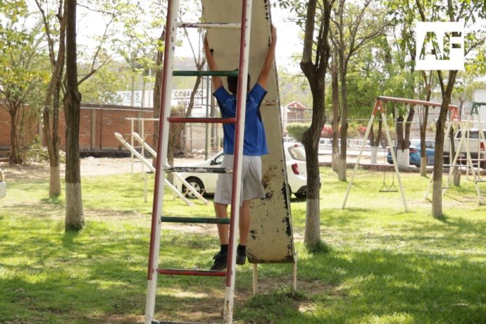 jugando1