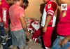 Mujer queda atrapada entre bardas de una construcción en Tecomán; fue rescatada por cuerpos de emergencia