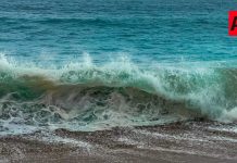 Incrementa el oleaje en playas de la Bahía de Manzanillo; piden extremar precauciones