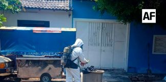 PC Tecomán atiende incidente con sustancias químicas en finca abandonada; no se reportan lesionados