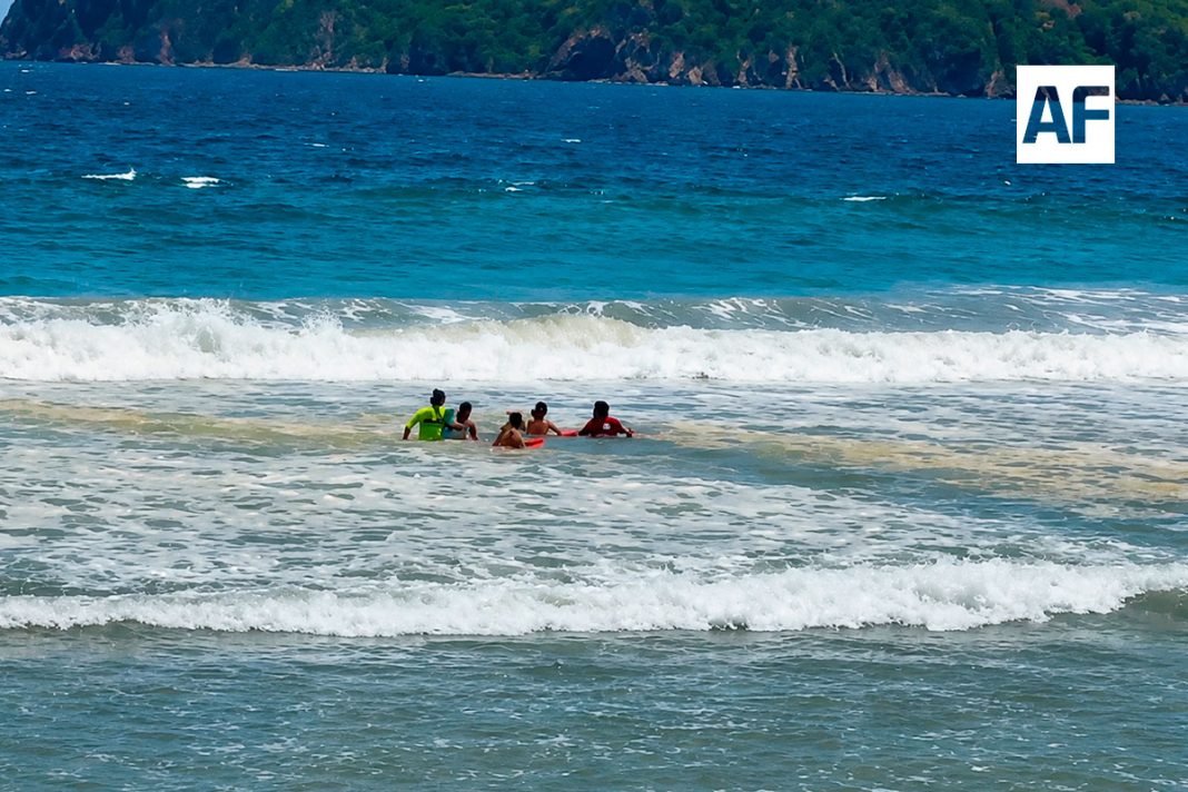 rescate-en-playa-miramar
