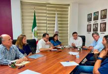 Acuerdan Gobierno de Colima y transportistas reanudar obras carreteras tras diálogo con empresa PINFRA