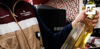 Alerta sanitaria por falsificación de tequila de reconocida marca; Coespris llama a no consumirlo