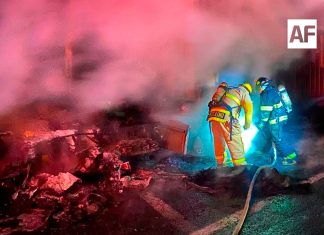 Incendio consume tráiler en la autopista Colima-Guadalajara
