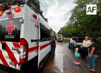 Accidente múltiple deja varios lesionados en la carretera Colima – Pihuamo