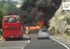 Tráiler volcado e incendiado bloquea autopista Colima-Guadalajara; reportan largas filas