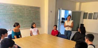 Con curso de verano, UdeC acerca la historia y la astronomía a un grupo de adolescentes