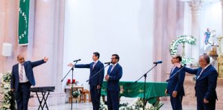 Enamora Grupo Cantares a Coalcomán de Vázquez Pallares, en Michoacán