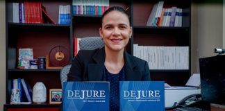 Mejora visibilidad nacional e internacional revista De Jure