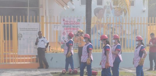 Realiza UdeC simulacro de incendio en la Estancia Infantil