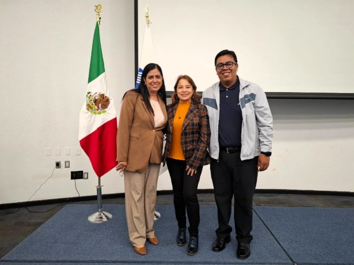 Se capacitan docentes de la UdeC como expertos evaluadores de programas de salud_b